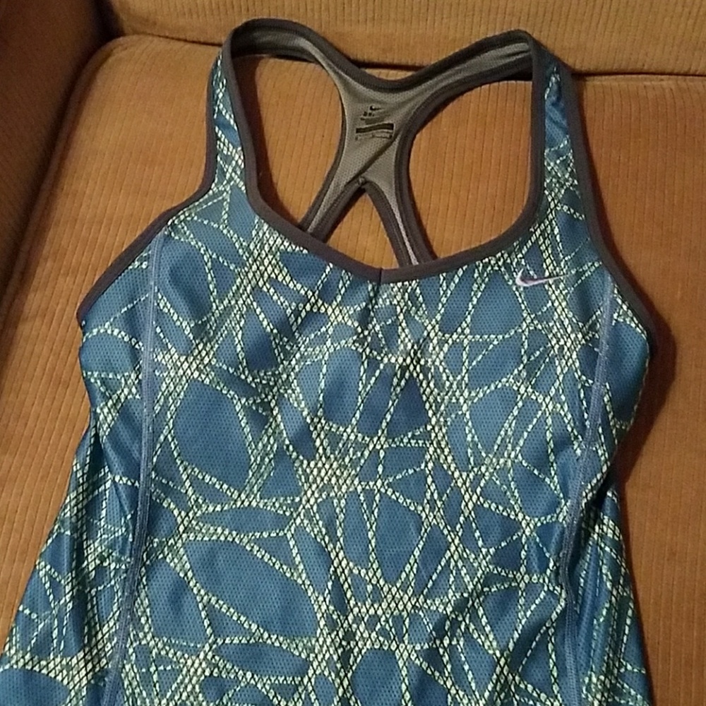 NIKE race back dri fit tank top